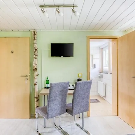 Zum Rothaarsteig Selbstversorgerhaus بيت للعطل Netphen