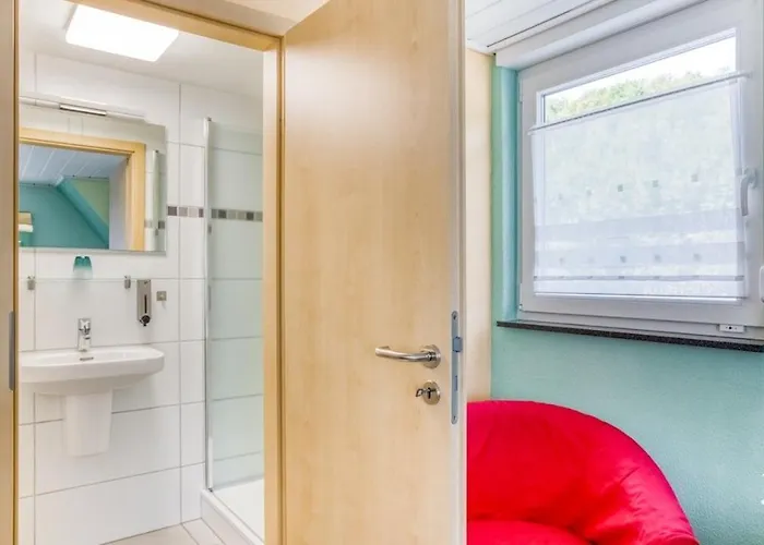 Zum Rothaarsteig Selbstversorgerhaus * 内托芬